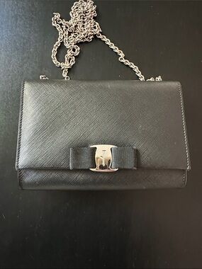Salvatore Ferragamo Vara mini bag